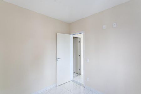 Apartamento à venda com 50m², 2 quartos e 2 vagas Apartamento à venda com 50m², 2 quartos e 2 vagasQuarto 2