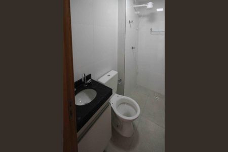Apartamento à venda com 39m², 2 quartos e sem vaga Apartamento à venda com 39m², 2 quartos e sem vagaBanheiro
