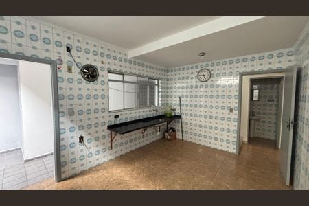 Casa à venda com 178m², 3 quartos e 2 vagas Casa à venda com 178m², 3 quartos e 2 vagasCozinha