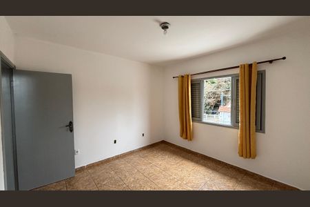 Casa à venda com 178m², 3 quartos e 2 vagas Casa à venda com 178m², 3 quartos e 2 vagasQuarto 2