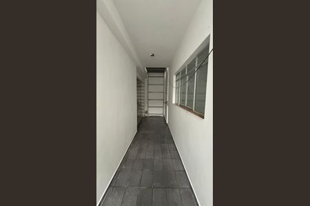 Casa à venda com 178m², 3 quartos e 2 vagas Casa à venda com 178m², 3 quartos e 2 vagasQuintal