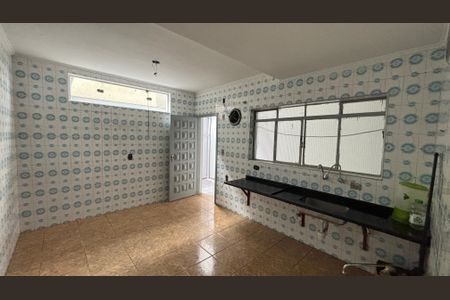 Casa à venda com 178m², 3 quartos e 2 vagas Casa à venda com 178m², 3 quartos e 2 vagasCozinha