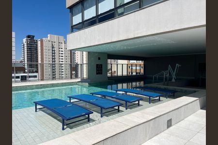 Apartamento à venda com 22m², 1 quarto e sem vaga Apartamento à venda com 22m², 1 quarto e sem vagaÁrea comum - Piscina