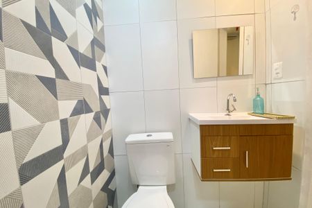 Apartamento para alugar com 55m², 1 quarto e sem vagaBanheiro da Suíte