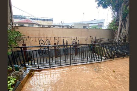 Apartamento à venda com 58m², 2 quartos e 1 vaga