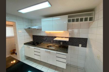 Apartamento à venda com 58m², 2 quartos e 1 vaga