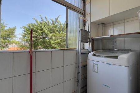 Apartamento para alugar com 68m², 2 quartos e 1 vaga Apartamento para alugar com 68m², 2 quartos e 1 vagaCozinha e Área de Serviço