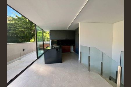 Apartamento à venda com 189m², 3 quartos e 3 vagas