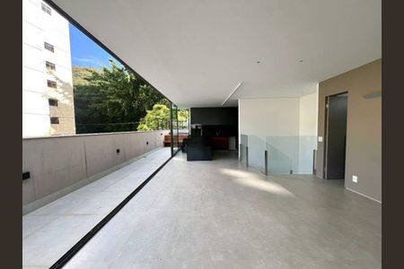 Apartamento à venda com 189m², 3 quartos e 3 vagas