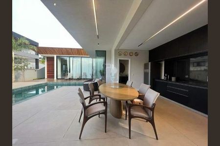 Casa à venda com 5 quartos, 540m² em Residencial Real, Nova Lima