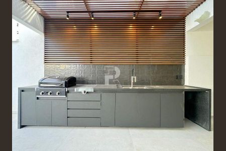 Casa à venda com 337m², 3 quartos e 4 vagas