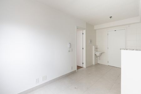 Apartamento para alugar com 34m², 1 quarto e sem vaga Apartamento para alugar com 34m², 1 quarto e sem vagaSala