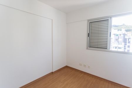 Apartamento à venda com 89m², 3 quartos e 1 vaga Apartamento à venda com 89m², 3 quartos e 1 vagaQuarto 1