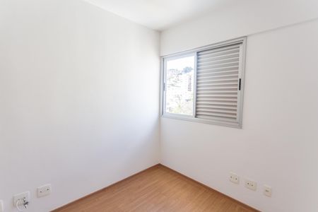 Apartamento à venda com 89m², 3 quartos e 1 vaga Apartamento à venda com 89m², 3 quartos e 1 vagaQuarto 2