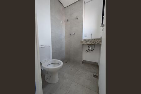 Casa para alugar com 100m², 2 quartos e 1 vagaBanheiro da Suíte