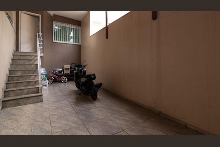Casa à venda com 93m², 3 quartos e 2 vagasGaragem