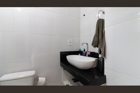 Casa à venda com 93m², 3 quartos e 2 vagasBanheiro da Suíte