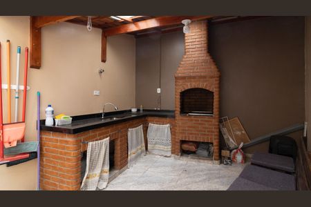 Casa à venda com 93m², 3 quartos e 2 vagasChurrasqueira