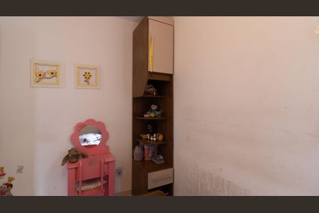 Casa à venda com 93m², 3 quartos e 2 vagasQuarto 2