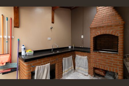 Casa à venda com 93m², 3 quartos e 2 vagasChurrasqueira