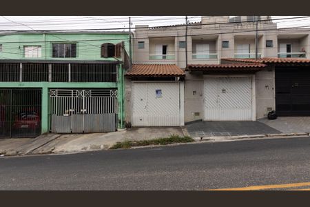 Casa à venda com 93m², 3 quartos e 2 vagasFachada