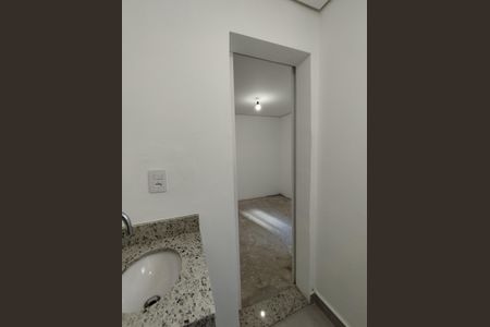 Casa para alugar com 100m², 2 quartos e 1 vaga Casa para alugar com 100m², 2 quartos e 1 vagaBanheiro da Suíte 1