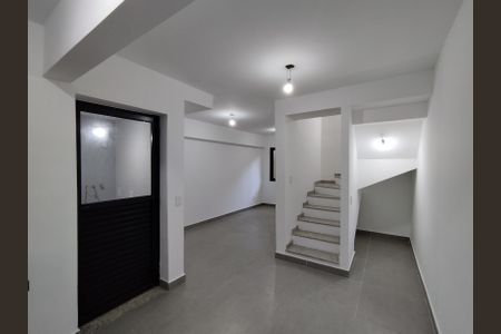 Casa para alugar com 100m², 2 quartos e 1 vaga Casa para alugar com 100m², 2 quartos e 1 vagaCozinha - Torneira