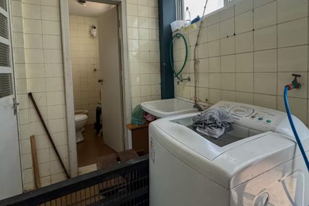 Apartamento à venda com 134m², 3 quartos e 1 vagaÁrea de Serviço