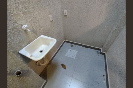 Casa para alugar com 100m², 2 quartos e 1 vagaÁrea de Serviço
