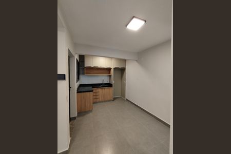 Casa para alugar com 100m², 2 quartos e 1 vagaCozinha - Armários