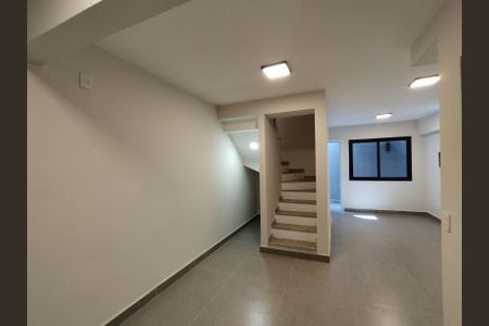 Casa para alugar com 100m², 2 quartos e 1 vagaCozinha - Armários