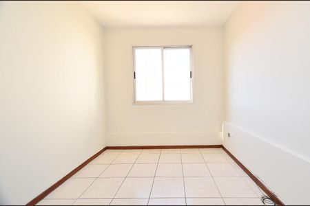 Apartamento à venda com 94m², 3 quartos e 2 vagas Apartamento à venda com 94m², 3 quartos e 2 vagasQuarto 2