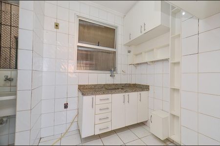 Apartamento à venda com 94m², 3 quartos e 2 vagas Apartamento à venda com 94m², 3 quartos e 2 vagasCozinha