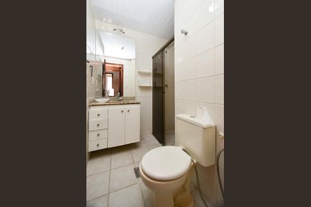 Apartamento à venda com 94m², 3 quartos e 2 vagas Apartamento à venda com 94m², 3 quartos e 2 vagasBanheiro da Suíte