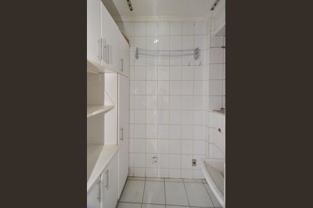 Apartamento à venda com 94m², 3 quartos e 2 vagas Apartamento à venda com 94m², 3 quartos e 2 vagasÁrea de Serviço