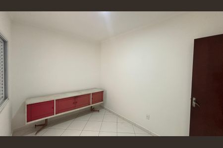 Apartamento para alugar com 83m², 3 quartos e 2 vagas Apartamento para alugar com 83m², 3 quartos e 2 vagasQuarto 2