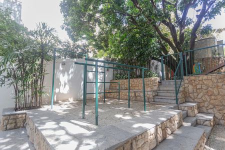 Apartamento à venda com 148m², 4 quartos e 3 vagas Apartamento à venda com 148m², 4 quartos e 3 vagasÁrea comum - Academia