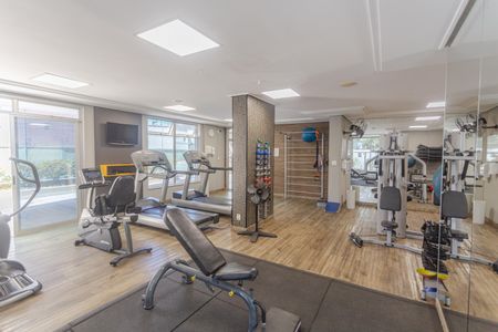 Apartamento à venda com 148m², 4 quartos e 3 vagas Apartamento à venda com 148m², 4 quartos e 3 vagasÁrea comum - Academia