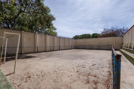 Apartamento para alugar com 69m², 2 quartos e 1 vaga Apartamento para alugar com 69m², 2 quartos e 1 vagaÁrea comum - Quadra de areia