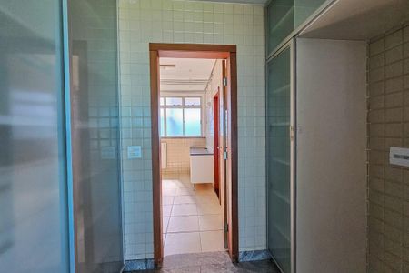 Apartamento à venda com 360m², 4 quartos e 4 vagas Apartamento à venda com 360m², 4 quartos e 4 vagasCozinha