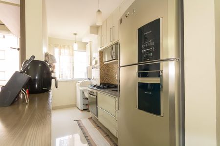Apartamento à venda com 52m², 2 quartos e 1 vaga Apartamento à venda com 52m², 2 quartos e 1 vagaCozinha e Área de Serviço