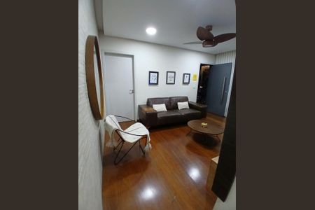 Sala de casa à venda com 3 quartos, 130m² em Santa Maria, Santo André