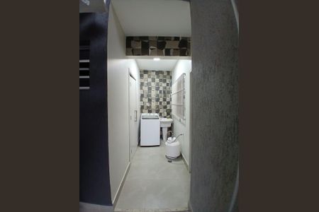 Casa à venda com 130m², 3 quartos e 3 vagas Casa à venda com 130m², 3 quartos e 3 vagasÁrea de Serviço