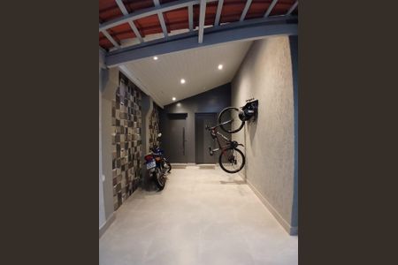 Casa à venda com 130m², 3 quartos e 3 vagas Casa à venda com 130m², 3 quartos e 3 vagasGaragem