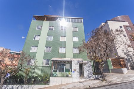 Apartamento para alugar com 94m², 3 quartos e 2 vagasFachada
