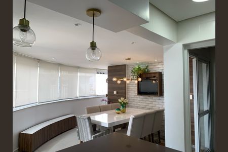 Apartamento à venda com 3 quartos, 126m² em Vila Scarpelli, Santo André