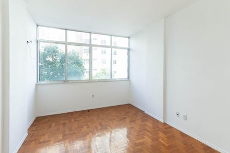Apartamento à venda com 170m², 3 quartos e 1 vagaQuarto 2
