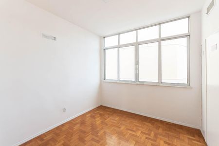 Apartamento à venda com 170m², 3 quartos e 1 vagaQuarto 1