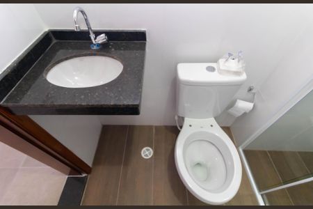 Apartamento para alugar com 45m², 2 quartos e 1 vaga Apartamento para alugar com 45m², 2 quartos e 1 vagaBanheiro