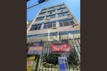 Apartamento à venda com 68m², 2 quartos e 1 vaga Apartamento à venda com 68m², 2 quartos e 1 vagaFachada